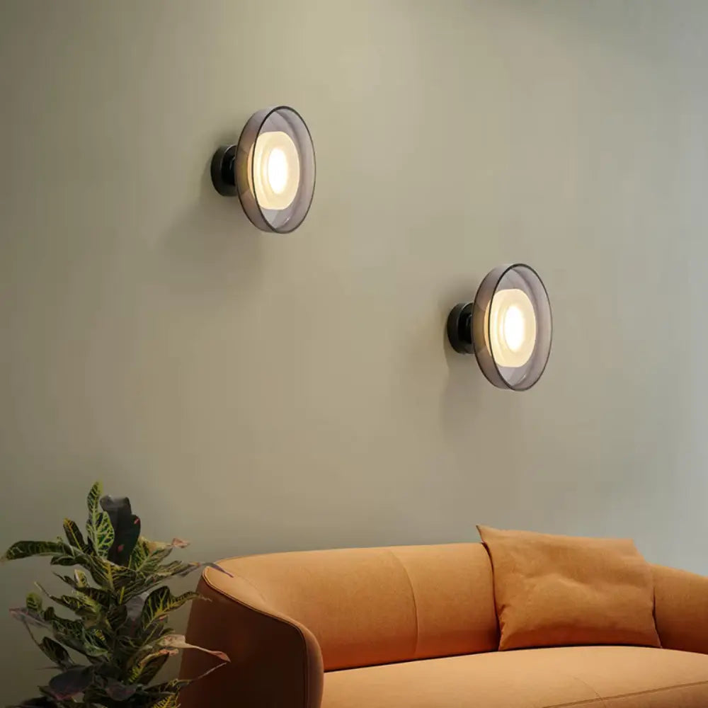 Nordlys - Elegant Wall Lamp - Modern Interior Decor